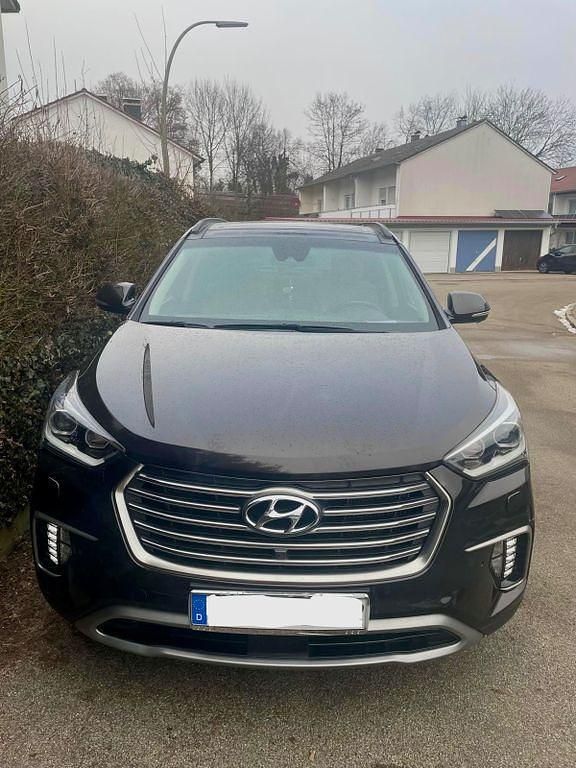 Gebraucht Hyundai Grand Santa Fe Premium 200 PS (147 kW) 2017 Braun SUV