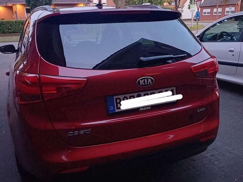 Gebraucht Kia Ceed Platinum Edition 128 PS (94 kW) 2014 Kleinwagen