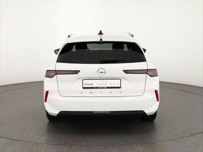 Neu Opel Astra 110 PS (80 kW) 2025 Silber Kombi
