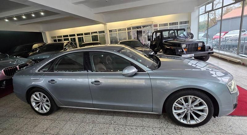 Gebraucht Audi A8 Ambiente 420 PS (308 kW) 2012 Grau Limousine