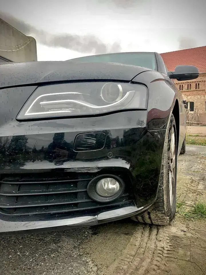 Gebraucht Audi A4 Ambiente 160 PS (117 kW) 2009 Schwarz Kombi