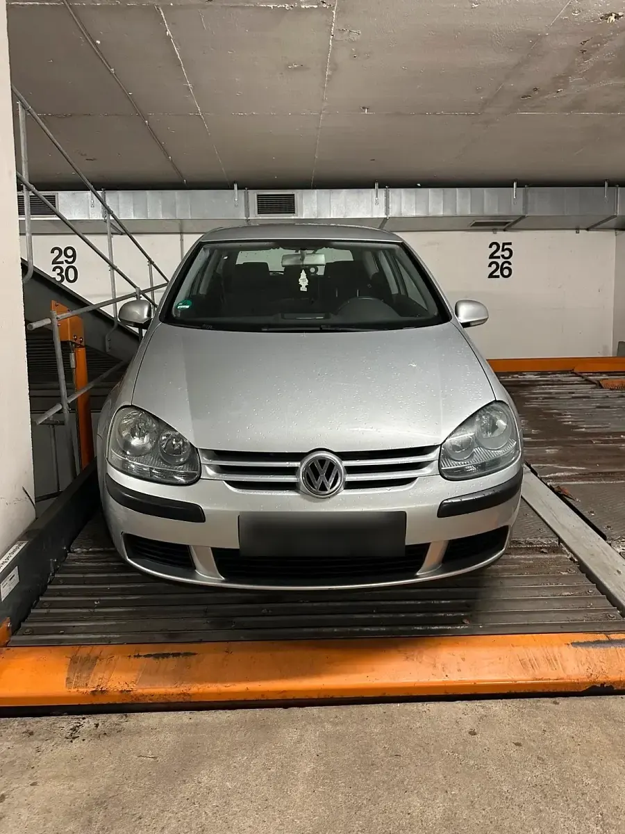 Gebraucht VW Golf IV 2003 Grau Limousine