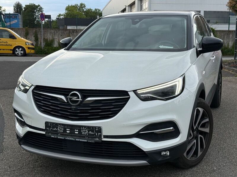 Weiß Gebraucht 2017 Opel Grandland X Innovation SUV | 11.200 € (Etwas zu teuer) - Bild 1/4