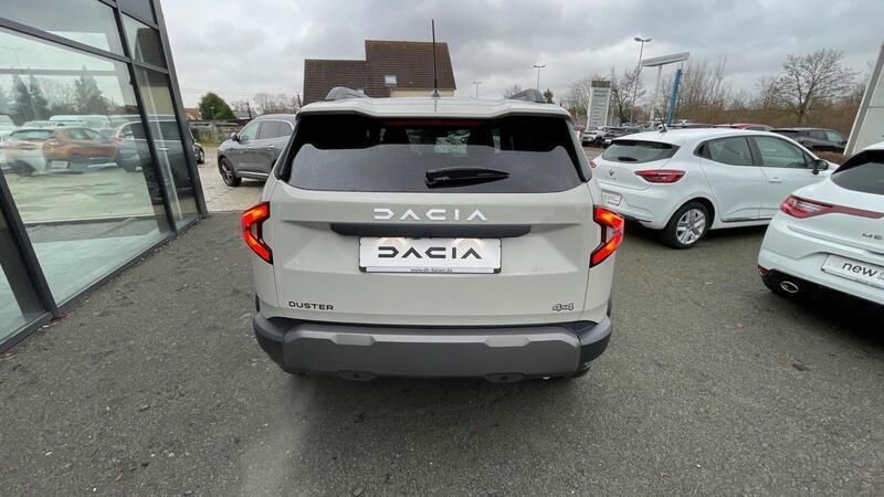 Gebraucht Dacia Duster Journey 131 PS (96 kW) 2025 Sandstone (beige) SUV