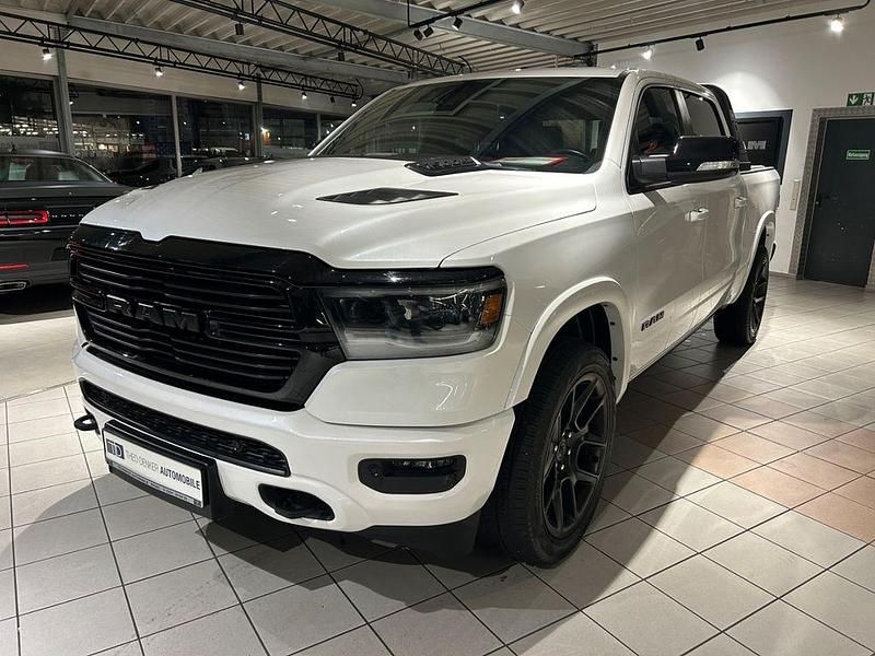 Gebraucht Dodge Ram 401 PS (294 kW) 2023 Weiß Pickup