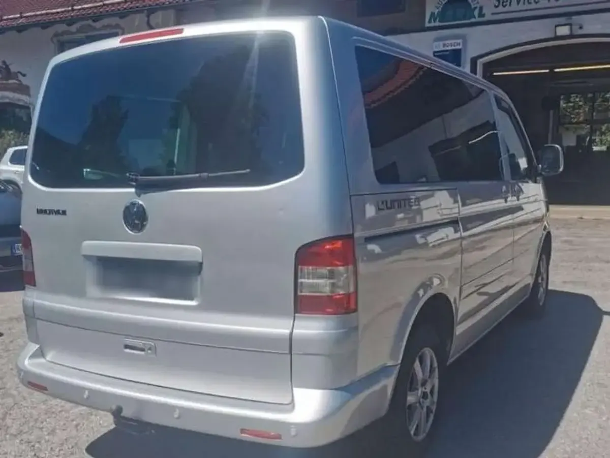Gebraucht VW Multivan United 131 PS (96 kW) 2009 Silber Van / Kleinbus