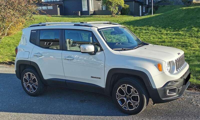 Weiß Gebraucht 2015 Jeep Renegade Limited SUV | 12.690 € (Fairer Preis) - Bild 1/4