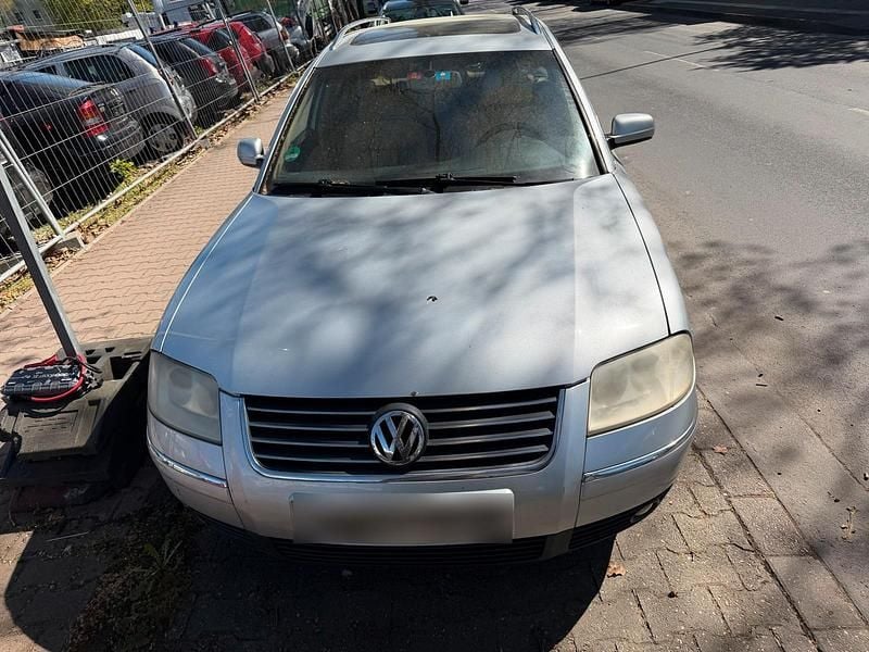 Gebraucht VW Passat 130 PS (95 kW) 2003 Silber Kombi