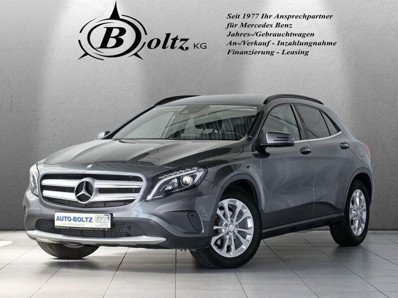 Gebraucht Mercedes GLA200 Style 156 PS (114 kW) 2016 Grau SUV