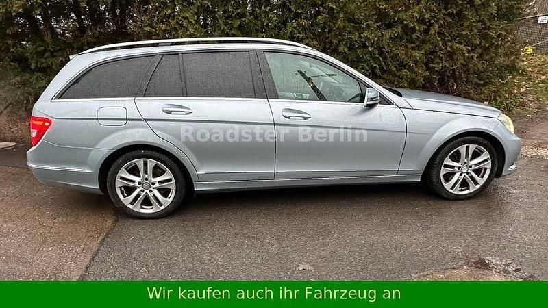 Gebraucht Mercedes 220 170 PS (125 kW) 2013 Silber Limousine