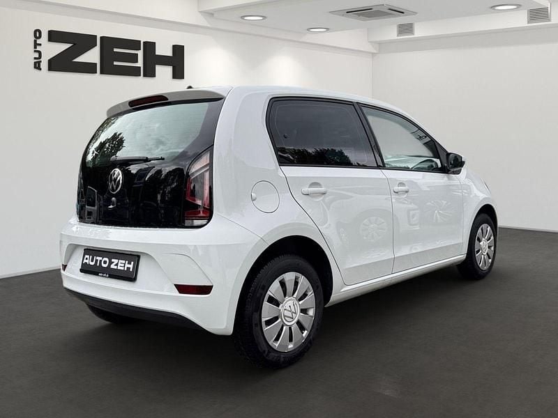 Second-hand VW up! 65 CP (47 kW) 2022 Alb Hatchback