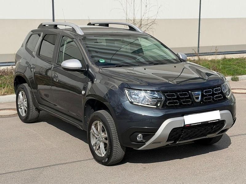 Gebraucht Dacia Duster Prestige 116 PS (85 kW) 2019 Grau SUV