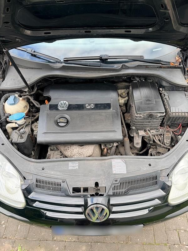 Usata VW Golf 75 CV (55 kW) 2004 Nero Coupé