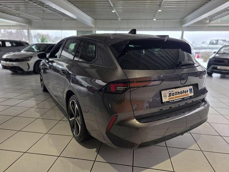 Gebraucht Opel Astra 131 PS (96 kW) 2024 Vulkan grau Kombi