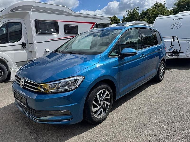 Blau Gebraucht 2017 VW Touran Sound Van / Kleinbus | 16.490 € (Fairer Preis) - Bild 1/4