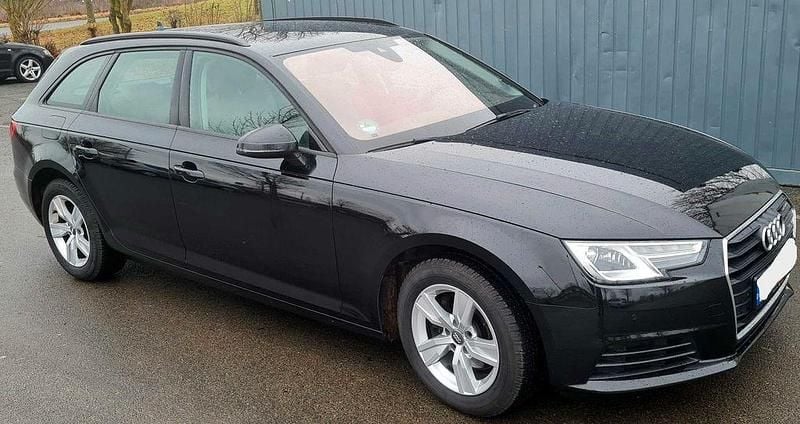 Gebraucht Audi A4 Design 150 PS (110 kW) 2018 Schwarz Kombi