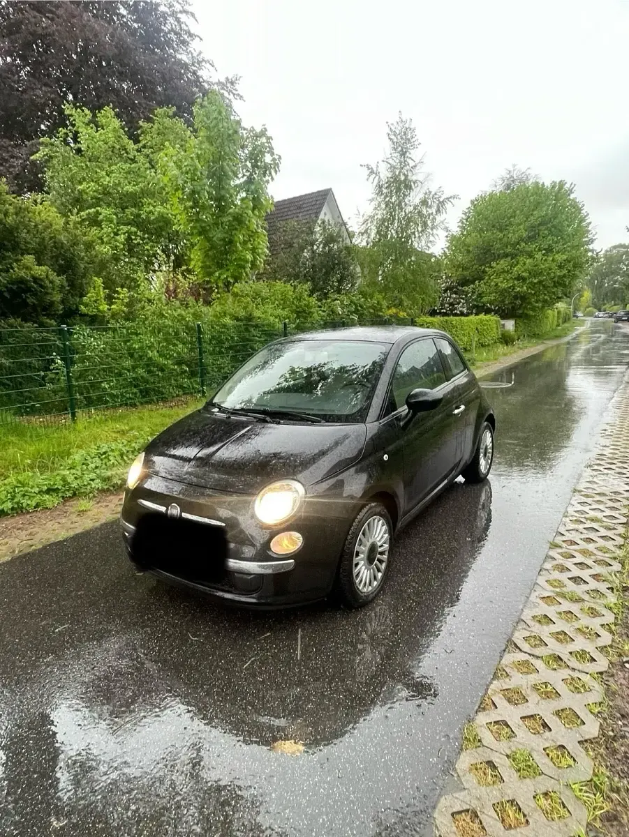 Używany Fiat 500 69 KM (50 kW) 2010 Czarny Hatchback