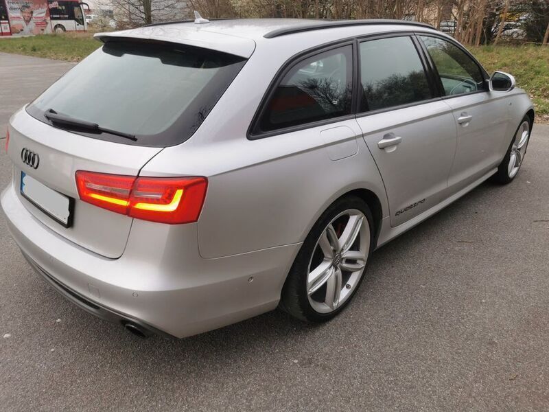 Grau Gebraucht 2013 Audi A6 Ambiente Kombi | 12.490 € (Fairer Preis) - Bild 1/4