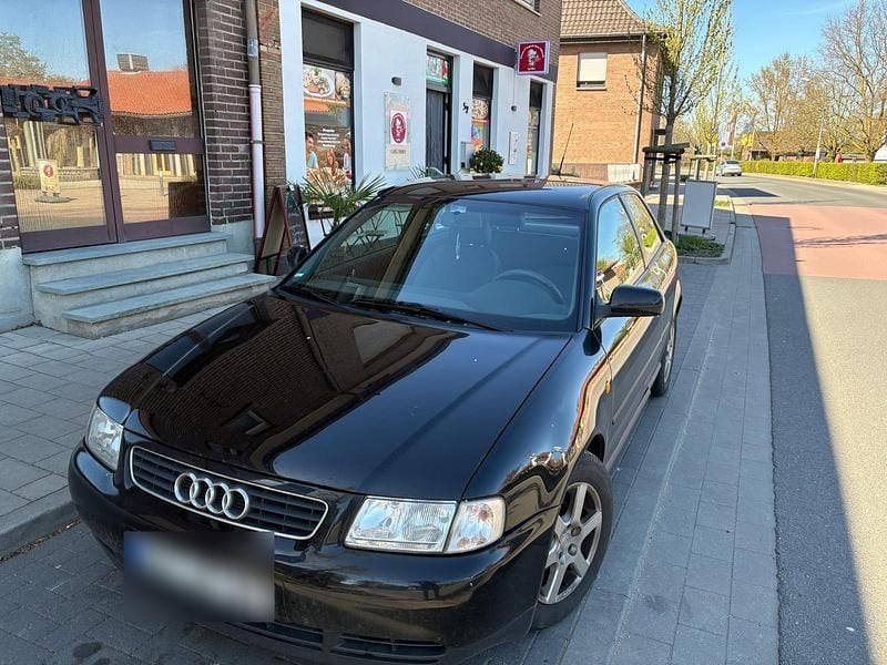 Gebraucht Audi A3 101 PS (74 kW) 1999 Schwarz Kleinwagen