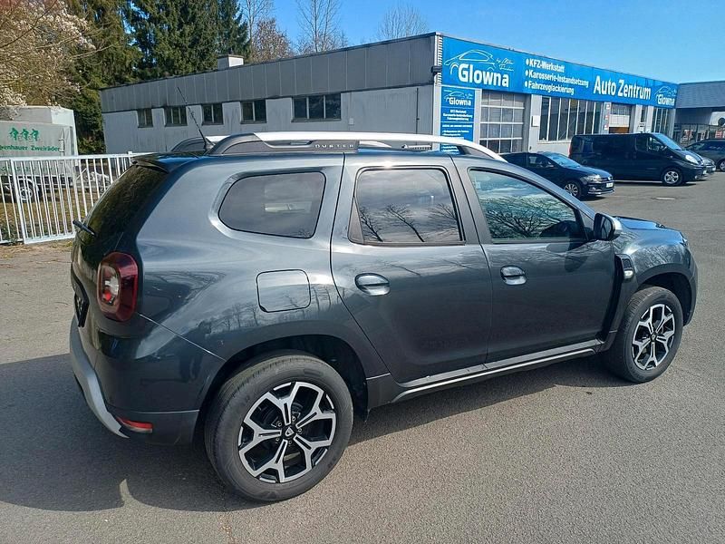 Gebraucht Dacia Duster Prestige 110 PS (80 kW) 2018 Grau SUV