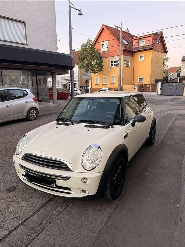Second-hand Mini ONE 90 CP (66 kW) 2005 Hatchback