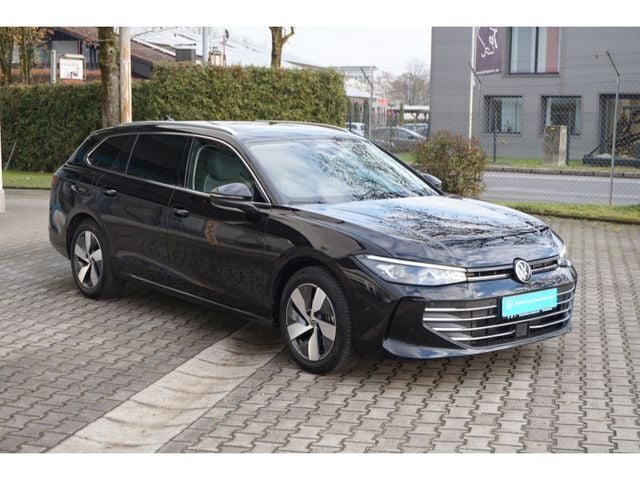 Gebraucht VW Passat Business 150 PS (110 kW) 2024 Schwarz Kombi