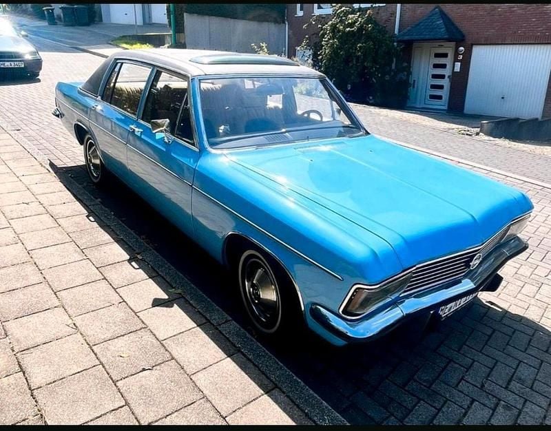Blau Gebraucht 1974 Opel Admiral Limousine | 6.350 € - Bild 1/4