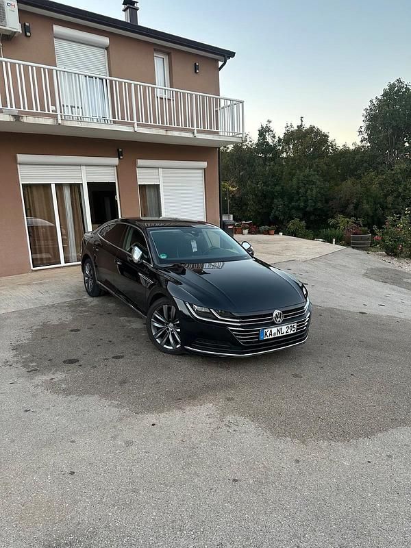 Gebraucht VW Arteon 150 PS (110 kW) 2017 Schwarz Kleinwagen