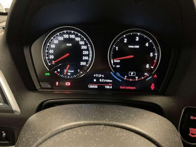 Blau Gebraucht 2018 BMW 120 M Sport Kleinwagen | 15.780 € (Guter Preis) - Bild 1/4