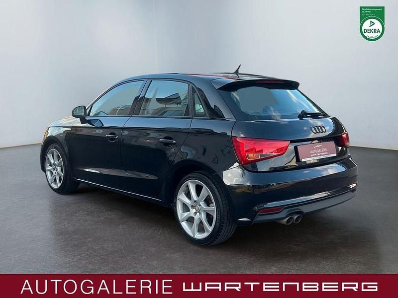 Gebraucht Audi A1 Sportback Basis 125 PS (91 kW) 2015 Schwarz Kleinwagen