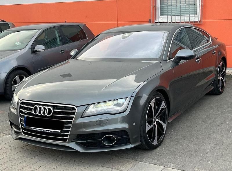 Grau Gebraucht 2013 Audi A7 S-Line Limousine | 13.300 € (Superpreis) - Bild 1/4