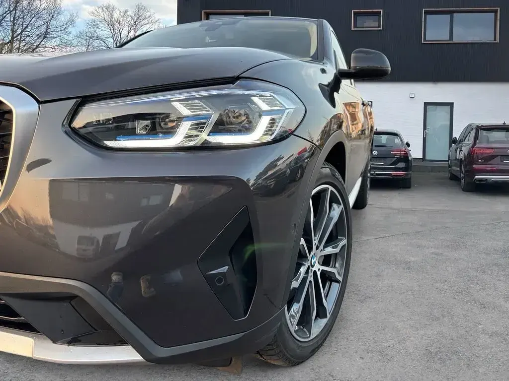 Gebraucht BMW X4 Performance 286 PS (210 kW) 2024 Grau SUV