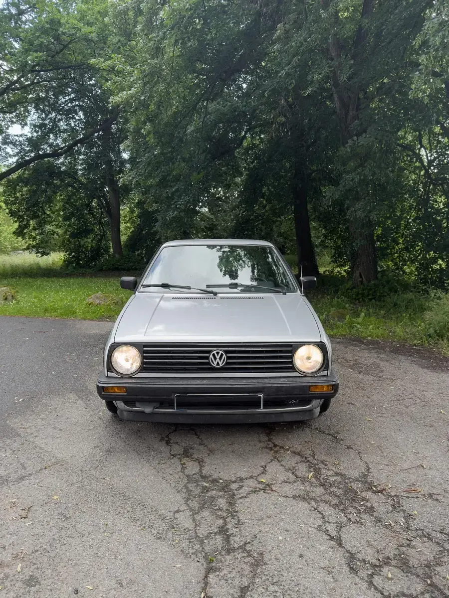 Gebraucht VW Golf II 55 PS (40 kW) 1991 Silber Kleinwagen