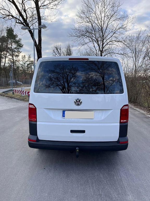 Gebraucht VW Transporter 102 PS (75 kW) 2019 Weiß Van