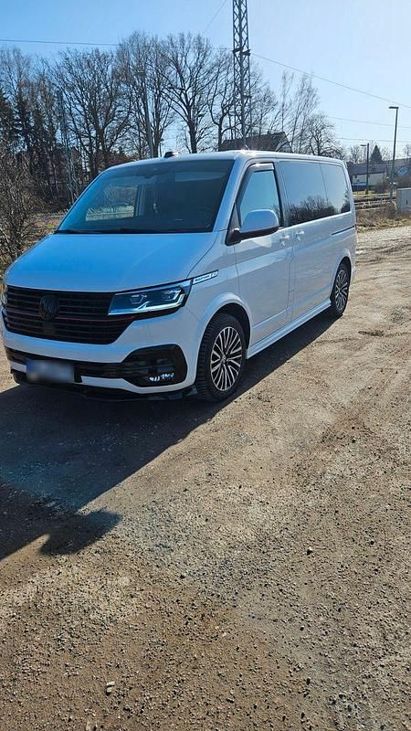 Gebraucht VW Multivan Generation Six 204 PS (150 kW) 2022 Weiß Van