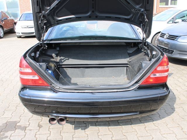 Gebraucht Mercedes SLK200 163 PS (119 kW) 2003 Schwarz Cabrio