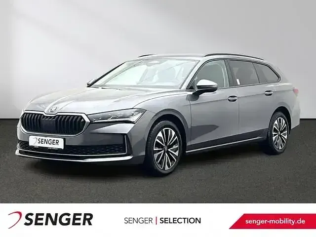 Gebraucht Skoda Superb Selection 150 PS (110 kW) 2025 Kombi