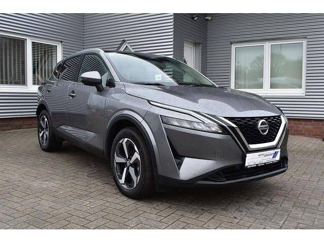 Grau Gebraucht 2021 Nissan Qashqai N-Connecta SUV | 23.900 € (Fairer Preis) - Bild 1/4