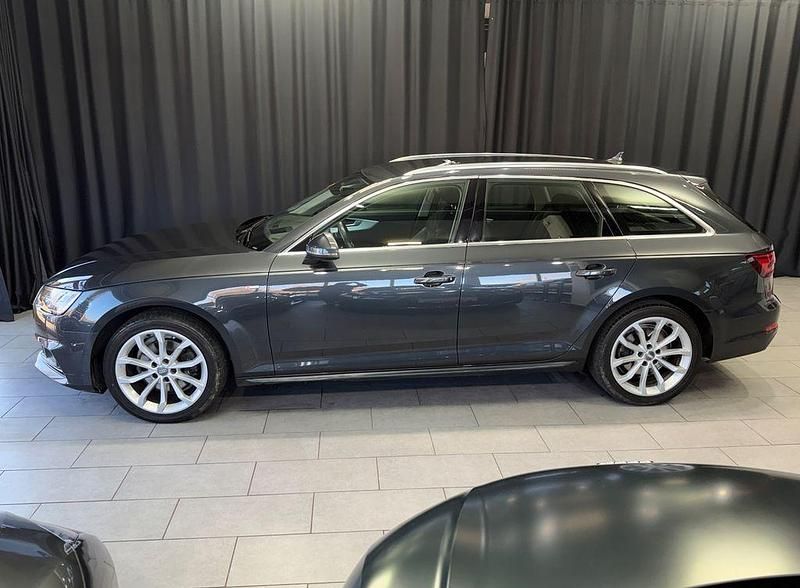 Second-hand Audi A4 S-Line 170 CP (125 kW) 2018 Gri Break