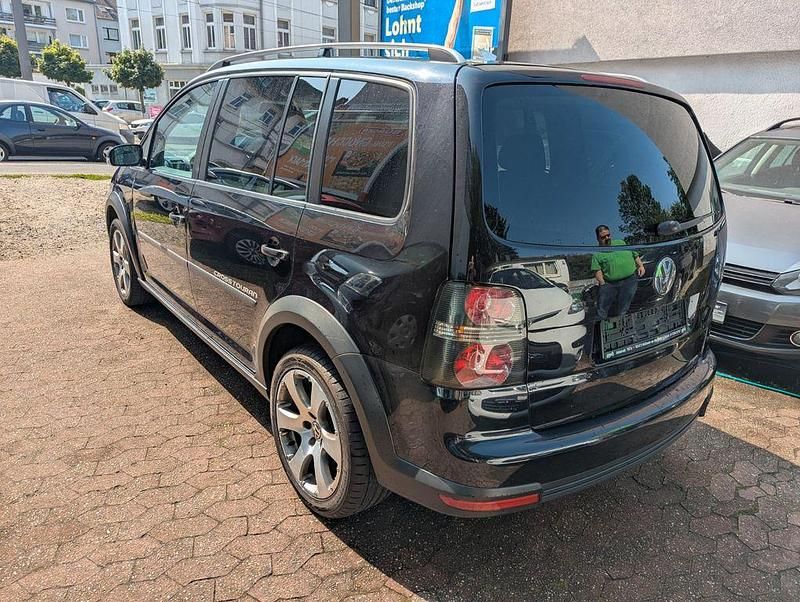 Gebraucht VW Touran Cross 170 PS (125 kW) 2007 Schwarz Van / Kleinbus