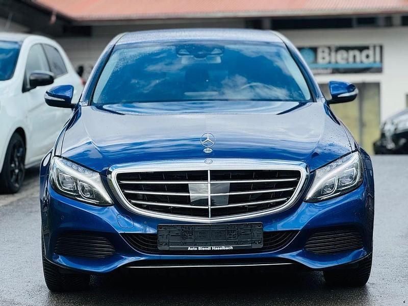 Gebraucht Mercedes C250 204 PS (150 kW) 2015 Other Limousine