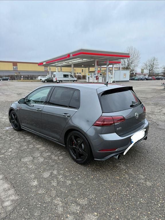 Gebraucht VW Golf VII GTI 230 PS (169 kW) 2018 Grau Limousine