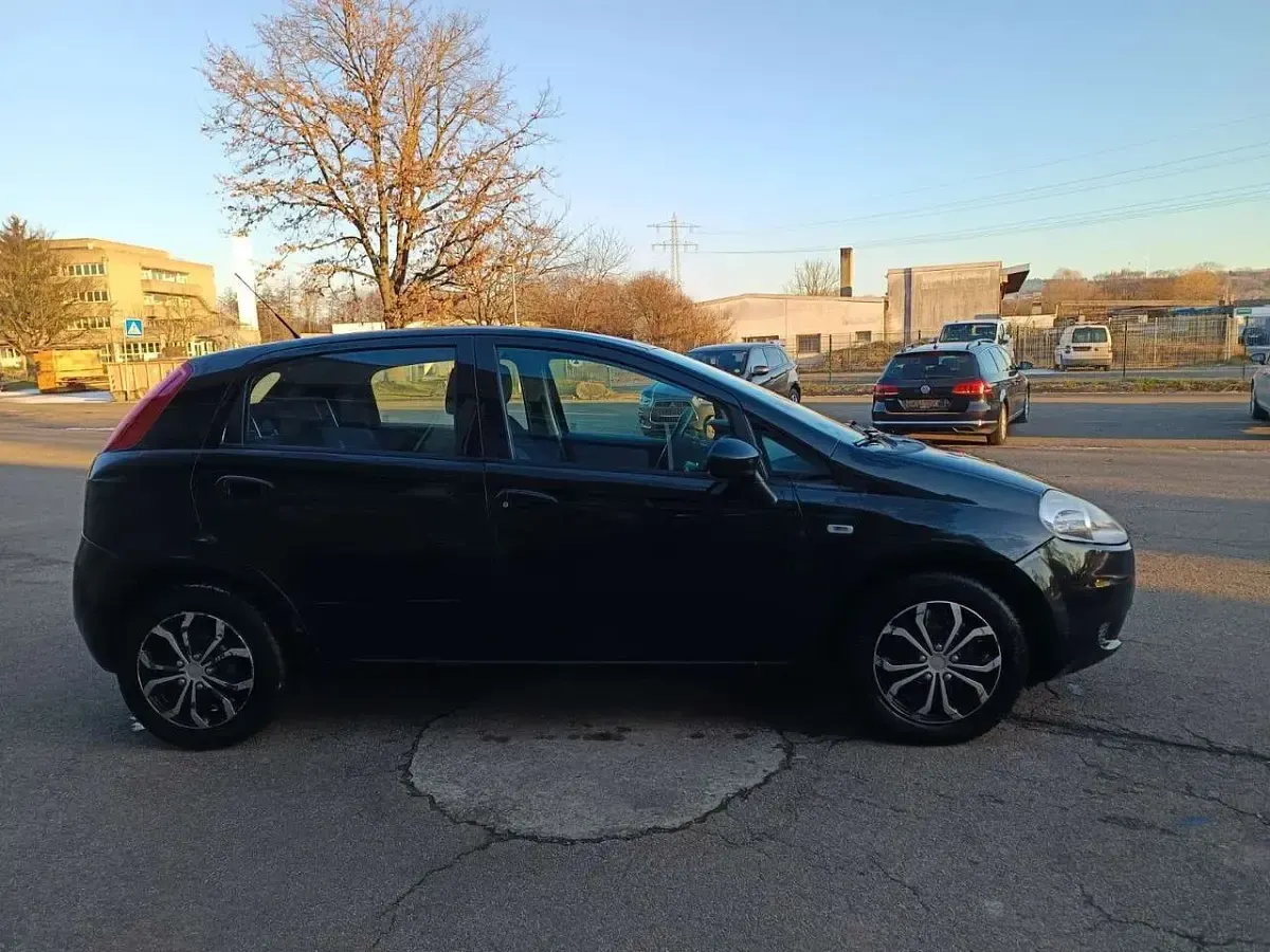 Gebraucht Fiat Grande Punto Dynamic 77 PS (56 kW) 2009 Other Kleinwagen