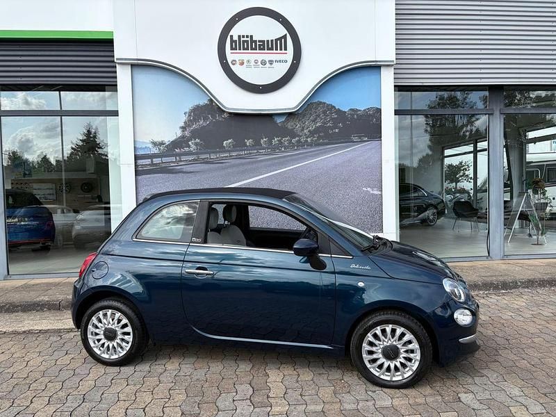 Blau Gebraucht 2022 Fiat 500C Dolcevita Cabrio | 14.491 € (Fairer Preis) - Bild 1/4