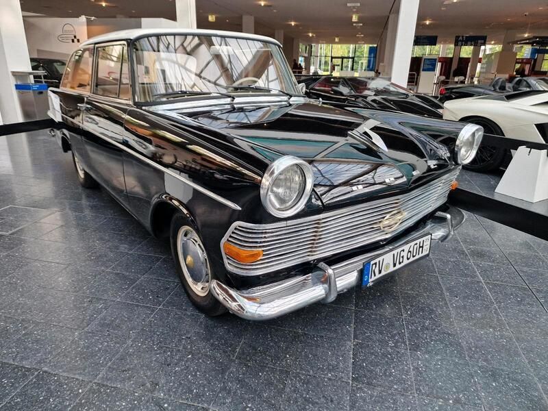 Schwarz Gebraucht 1960 Opel Rekord | 12.400 € - Bild 1/4