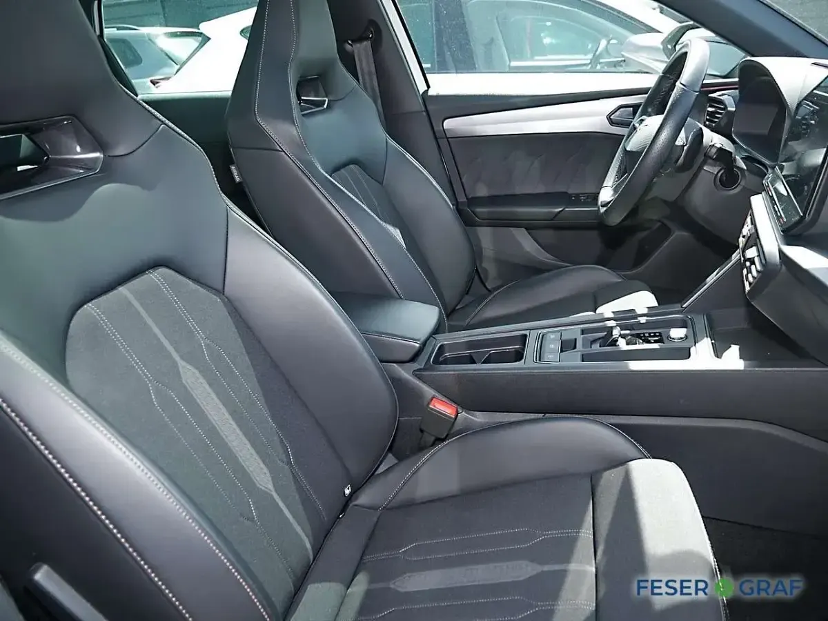 Gebraucht Cupra Leon VZ 300 PS (220 kW) 2023 Weiss Kombi