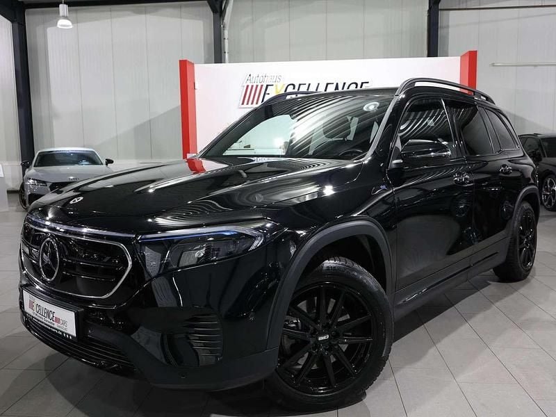 Gebraucht Mercedes 300 Advanced Plus 167 kW (228 PS) 2022 Kosmosschwarz SUV