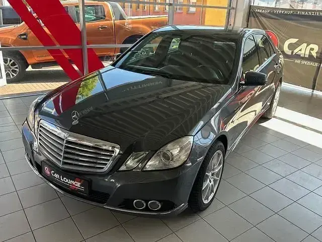 Occasion Mercedes E200 Elegance 136 ch (100 kW) 2010 Gris Berline