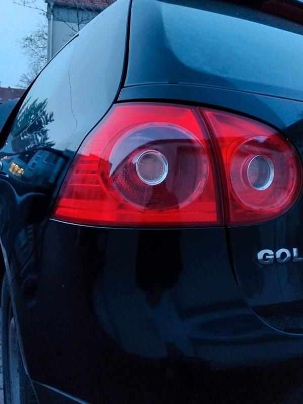 Gebraucht VW Golf 74 PS (54 kW) 2006 Schwarz Coupé