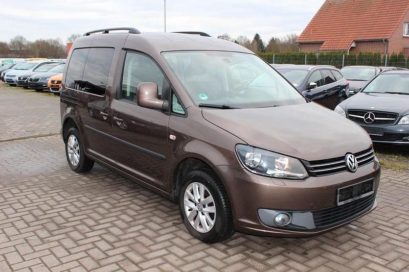 Gebraucht VW Caddy 109 PS (80 kW) 2011 Braun Van / Kleinbus